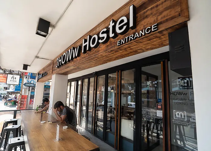 3ฮาว แอท สุขุมวิท 21 Hostel กรุงเทพมหานคร